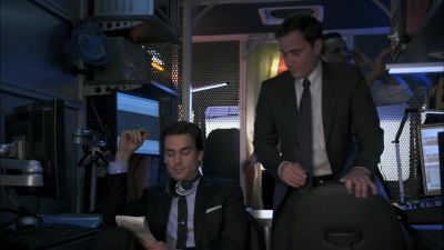 - How did I do?
- Nice acting. - White Collar