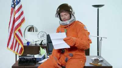 "How did you say goodbye
to your kids before you left for space?" - Bill Nye Saves the World