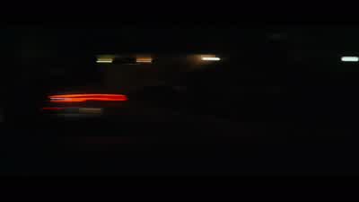 Está en ungray Charger. - 2 Guns