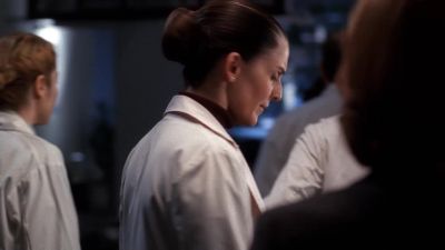 How did this woman find you? - The X-Files