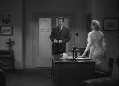 - How do you do?
- My name is Robbins... - Dillinger