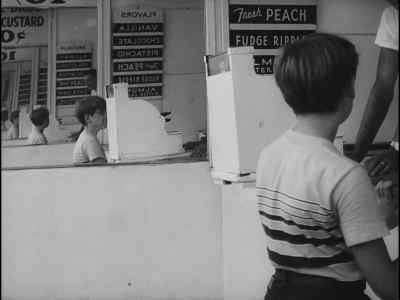 How do you find a policeman? - Little Fugitive