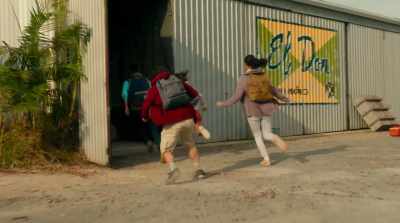 - How do we get out of here?
- I don't know! - Dora and the Lost City of Gold
