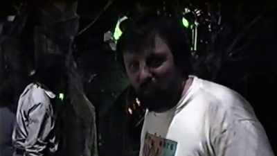 How do I create, on stage,
a roller coaster? - Doc of Chucky