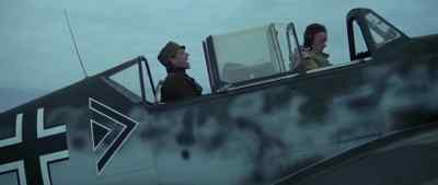 How do I jump out 0' this thing? - The Eagle Has Landed