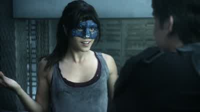 How do I look? - The 100