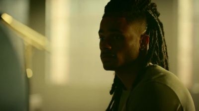          How do I look? - Black Lightning