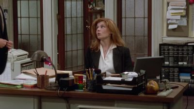 How do I look? - Spin City