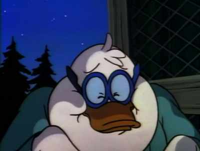 -How do you keep
getting out, buddy?
-[quizzical grunt] - DuckTales