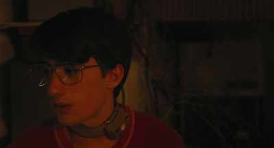 How do you kiss a person? - Wyrm