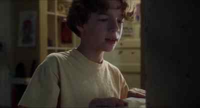 - How do you know EngIish?
- We know the EngIish. - The Indian in the Cupboard
