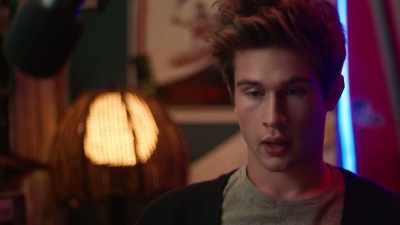 How do you know if
someone's like, "the one"? - Moonshine