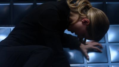 How do you know that? - Supergirl
