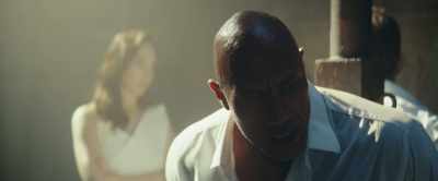 -How do you know the egg is there?
-My mother was an Egyptologist. - Red Notice
