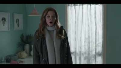 How do you know that Tom
is Bella's father? - The Sounds