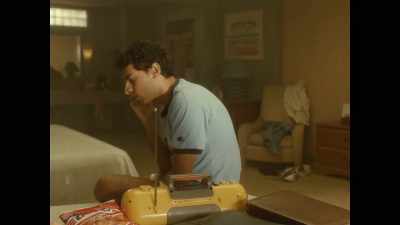 - How do they make it
so little like that?
- I... - Room 104