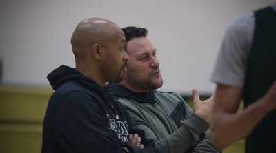 How do you navigate through that
to where it doesn't affect him... - Last Chance U: Basketball