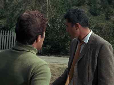 How do you tell 'em
from the townspeople? - The Time Tunnel