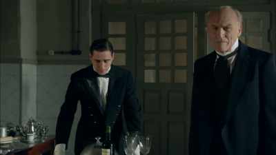 How does she expect me to react - Grand Hotel