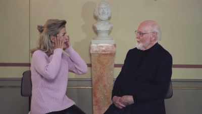 How does that feel?
How is the acoustical sensation for you? - John Williams: Live in Vienna