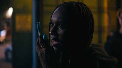 - How does it look?
- All clear. - Naomi
