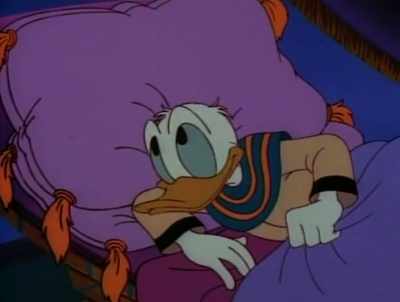 How does he think he's
holding up 27 fingers? - DuckTales
