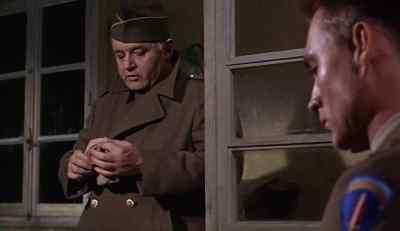 - How you doing?
- Fine. - The Sergeant