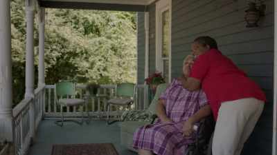 - How you doing? Nice to see you.
- (WHIMPERING) - The Immortal Life of Henrietta Lacks
