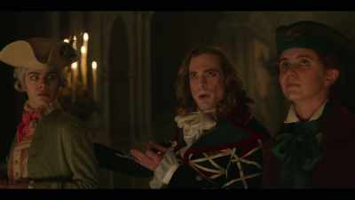 How else could you explain
his hand feeding the audience? - Interview with the Vampire