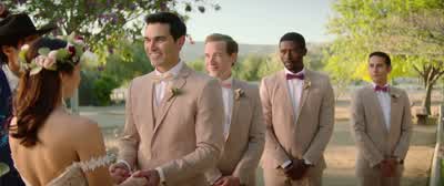 ♪ - How gorgeous are these two? - Palm Springs
