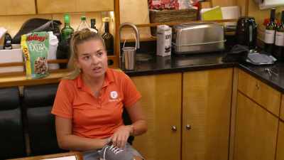 How hard is it for Daisy
to acknowledge - Below Deck Sailing Yacht