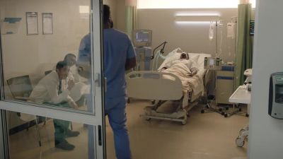How is he? - The Resident