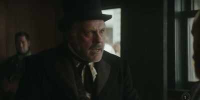 How in all hell did Emery Staines - The Luminaries