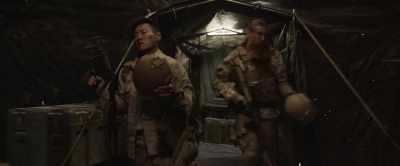 - How is it out there?
- Hot. Damn hot. - Rogue Warfare: Death of a Nation