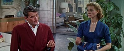 How is it that you cannot stand - Designing Woman