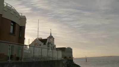 How long we could survive as an island nation alone - The Buildings That Fought Hitler