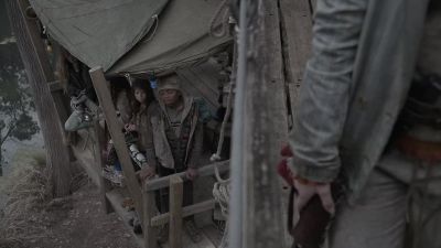 How long has it been leaking? - Fear the Walking Dead