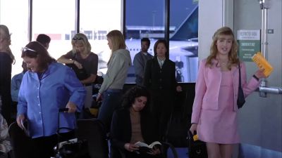 How many Lizzies does it take to screw in a light bulb - The Lizzie McGuire Movie