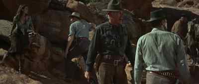 - How many men?
- Raza and six. Pushing hard. - The Professionals