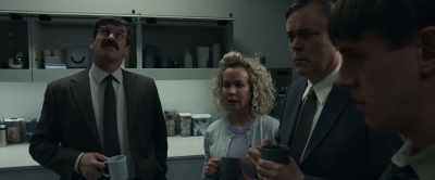 How many office workers
does it take - Corner Office