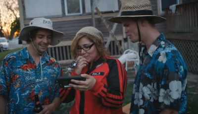 How many people you know have
a portable ledge on the back? - Minding the Gap