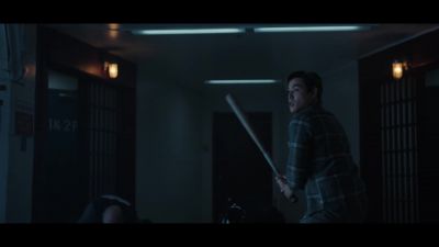How many people work here? - Titans
