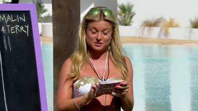 How many and what ratio - Love Island