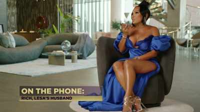 How much did Mina Roe
make last year? - The Real Housewives of Dubai