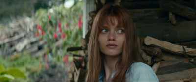 - How much do you
remember of your childhood? - Elizabeth Harvest