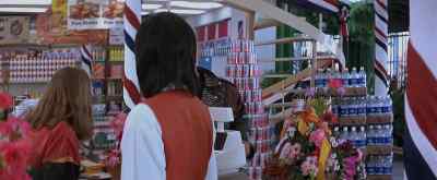 How much for this candy bar? - Rumble in the Bronx