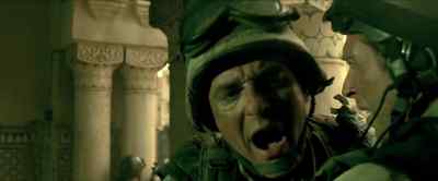 How much longer?
Five minutes, sir. - Black Hawk Down