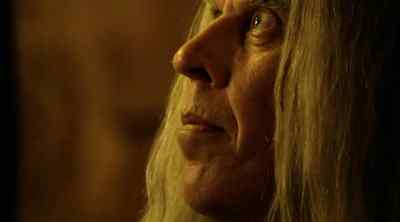 - How much longer?
- Patience. - Legend of the Seeker