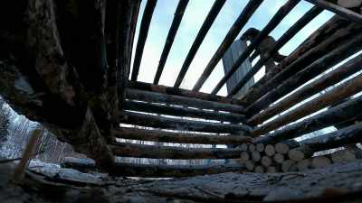 How much overhang do I have
down there, Denali? - Life Below Zero: First Alaskans