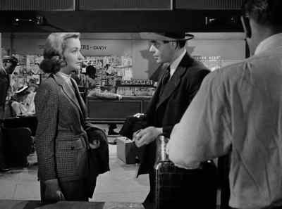 - How much time do we have?
- Your train leaves at four-thirty. - The Undercover Man